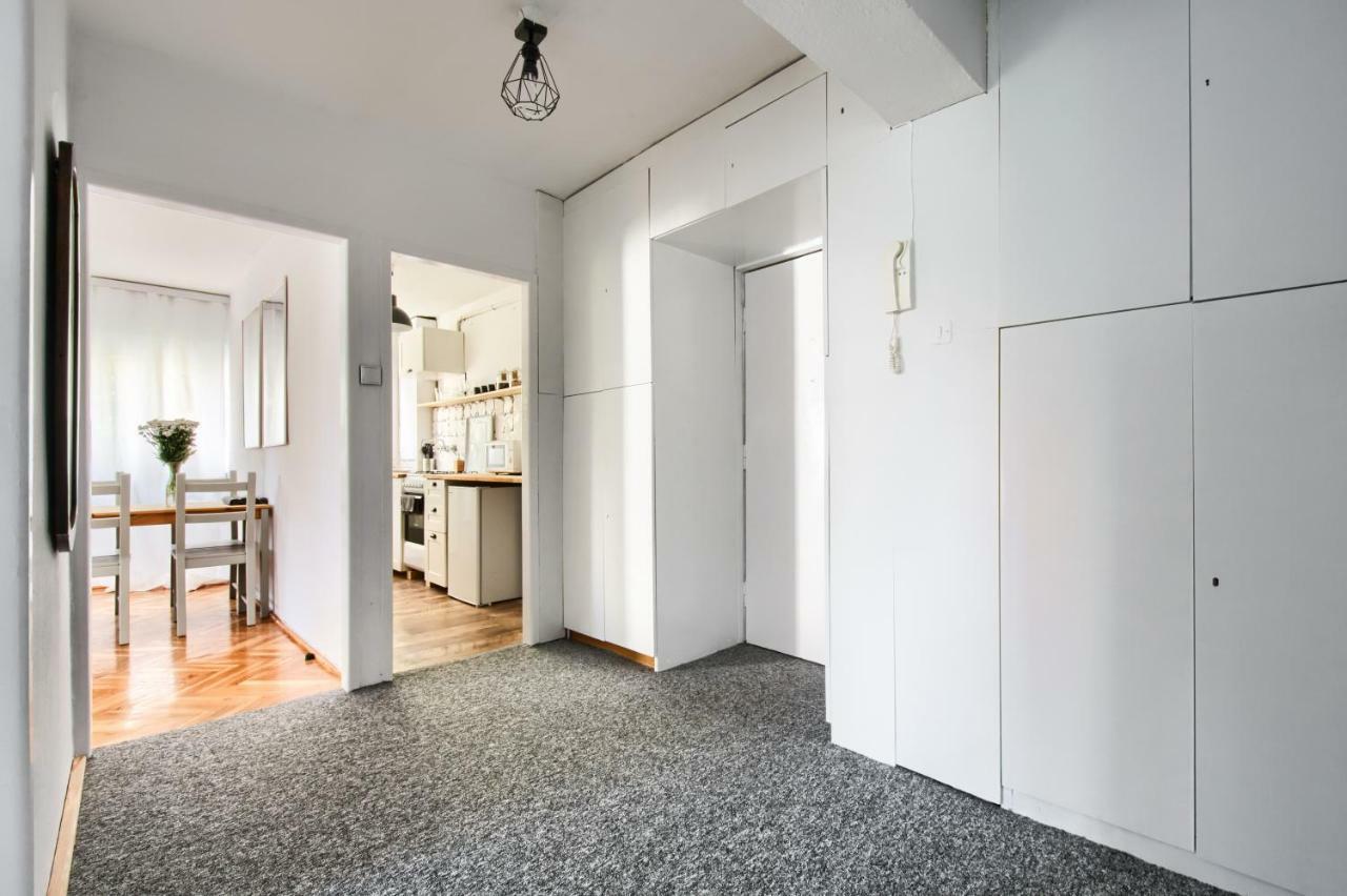 Chmielna Hammock Apartment وارسو المظهر الخارجي الصورة