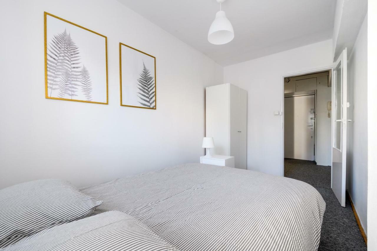 Chmielna Hammock Apartment وارسو المظهر الخارجي الصورة