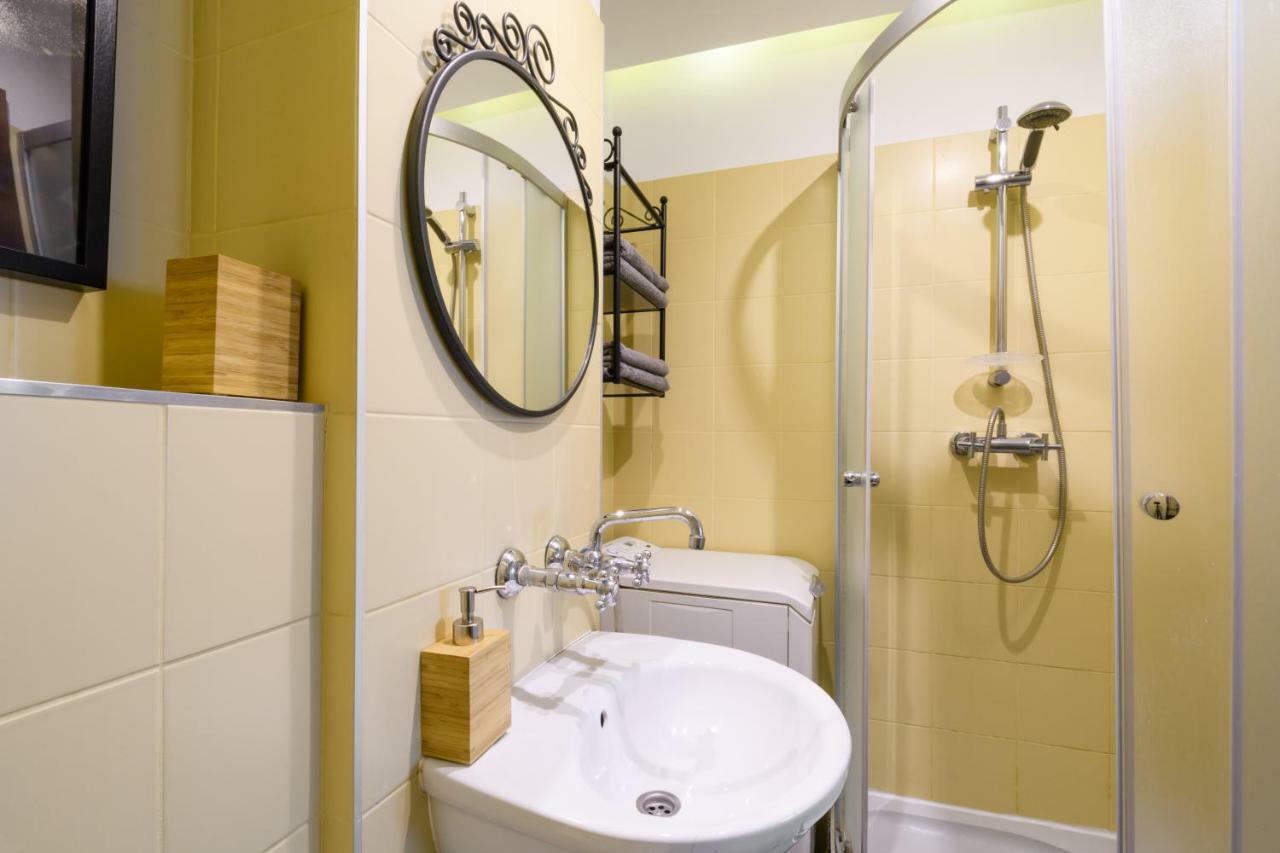 Chmielna Hammock Apartment وارسو المظهر الخارجي الصورة